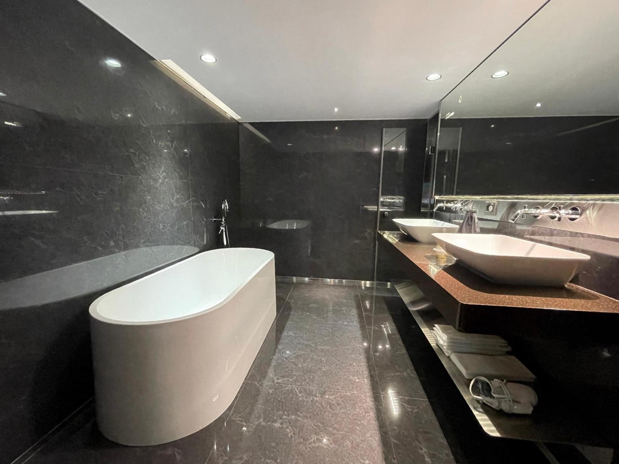 Check Inn Taipei Nanjing Ngoại thất bức ảnh